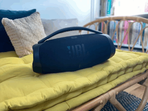 🎶 ¡La Fiesta No Para con la JBL Boombox 3! 🔊💥 photo review